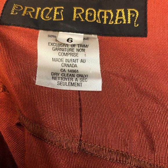 Lady's Suit - Picture 7 of 7